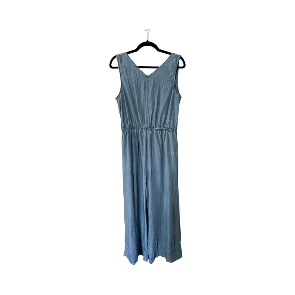 WHO WHAT WEAR Chambray Sleeveless V-neck Jumpsuit Sz M - Picture 3 of 6